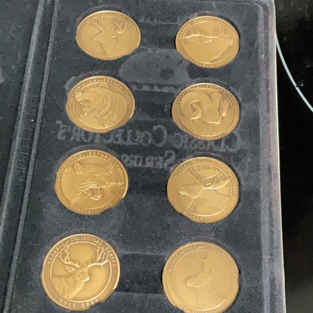 Buckmaster Classic 8 coin set. Vintage 2000